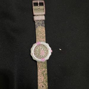Child’s brand new swatch watch never used my daughter didn’t like it!
